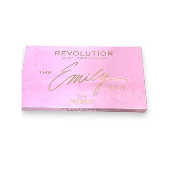Revolution Makeup Pallet The Emily Edit The Needs New - Picture 1 of 4